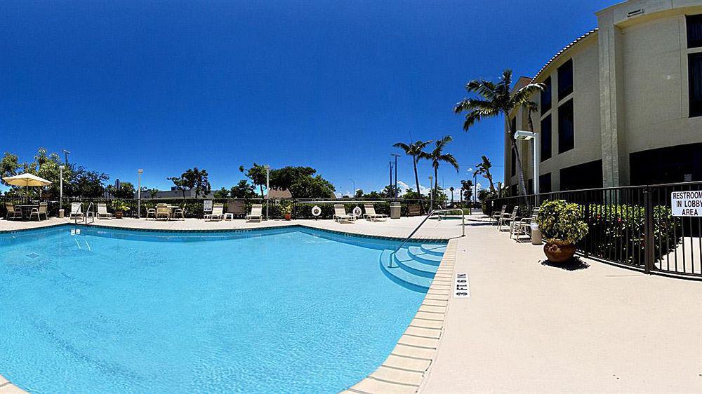Hampton Inn Commercial Boulevard-Fort Lauderdale Tamarac Exterior foto
